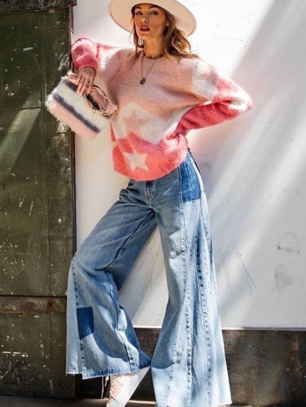 New Easel Top Stars Long Sleeve Pullover Sweater Small Mohair Pink Fuzzy Cozy